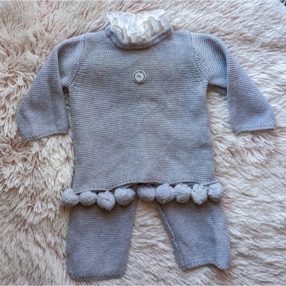 Papillon Grey Knit 2-piece Pom Pom Removable Collar Outfit 6 months - Picture 7 of 11
